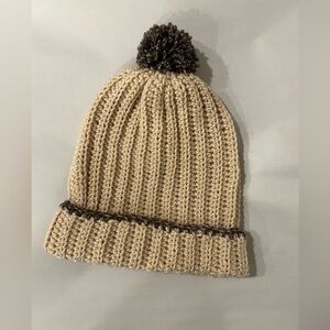 3/$25🎈Handmade crochet ribbed cream /brown beanie hat